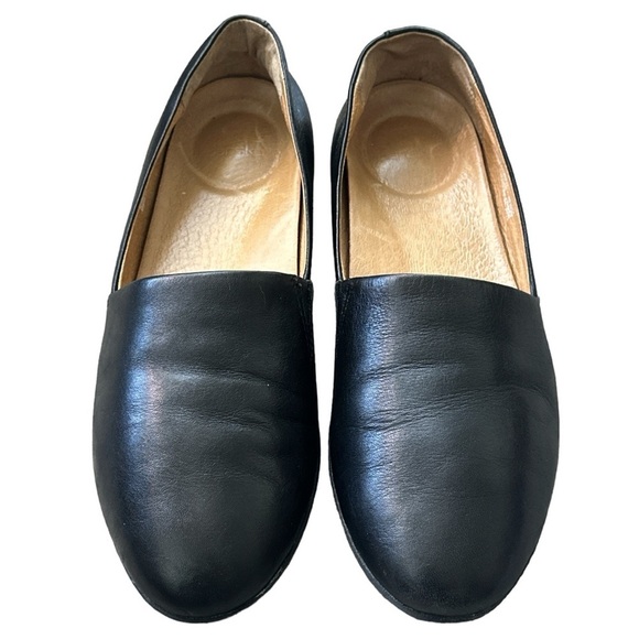 EUC - Dansko Larisa Milled Napa Black Slip on Flat - size 37(6.5-7US) - Picture 3 of 6